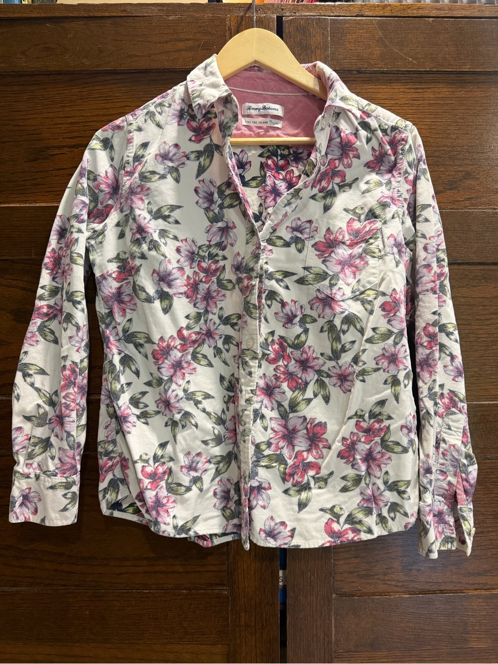 Tommy Bahama small corduroy Pink Floral button Camp Shirt 100% cotton flowers